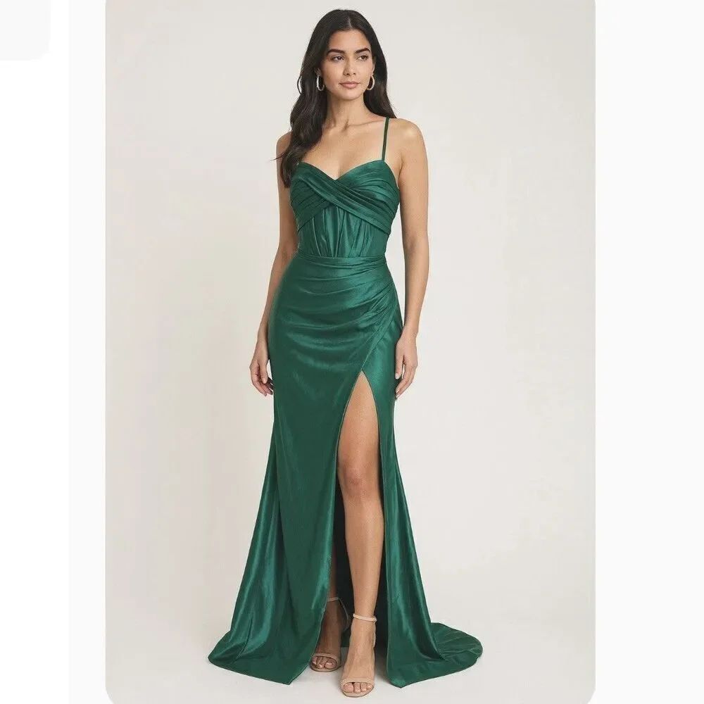 Camille La Vie Emerald Satin Gown Dress Size 4 Mermaid Prom Wedding Guest